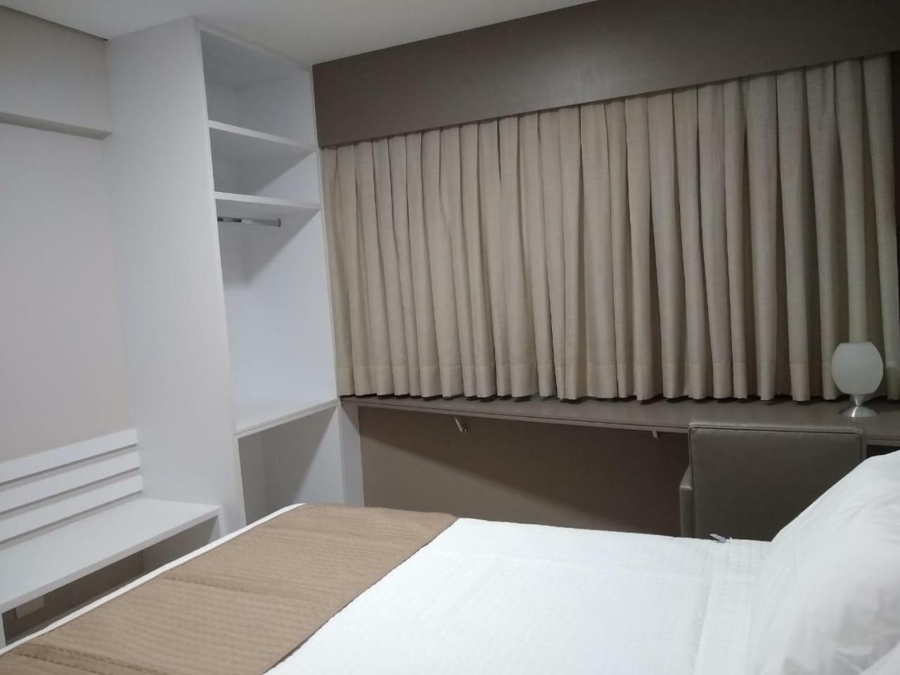 Tri Hotel Executive 因达亚尔 外观 照片